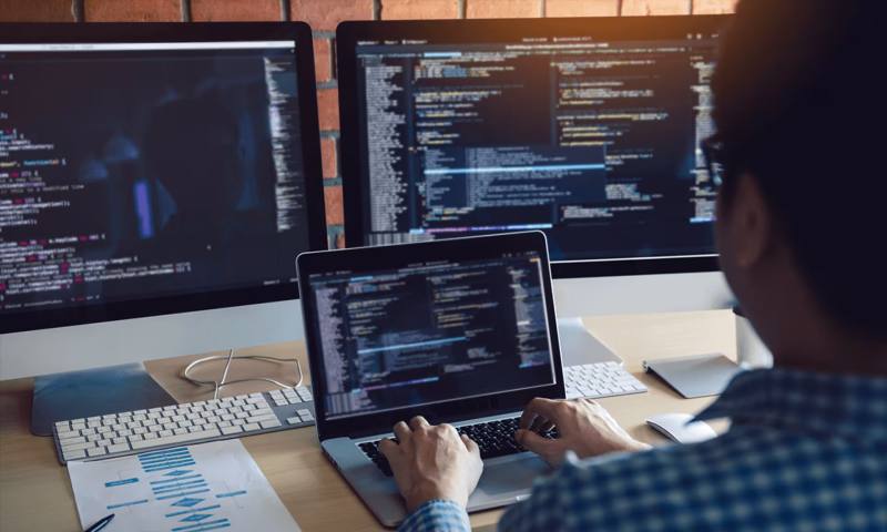 数据科学选型:R与Python如何赋能无棣县网站建设?